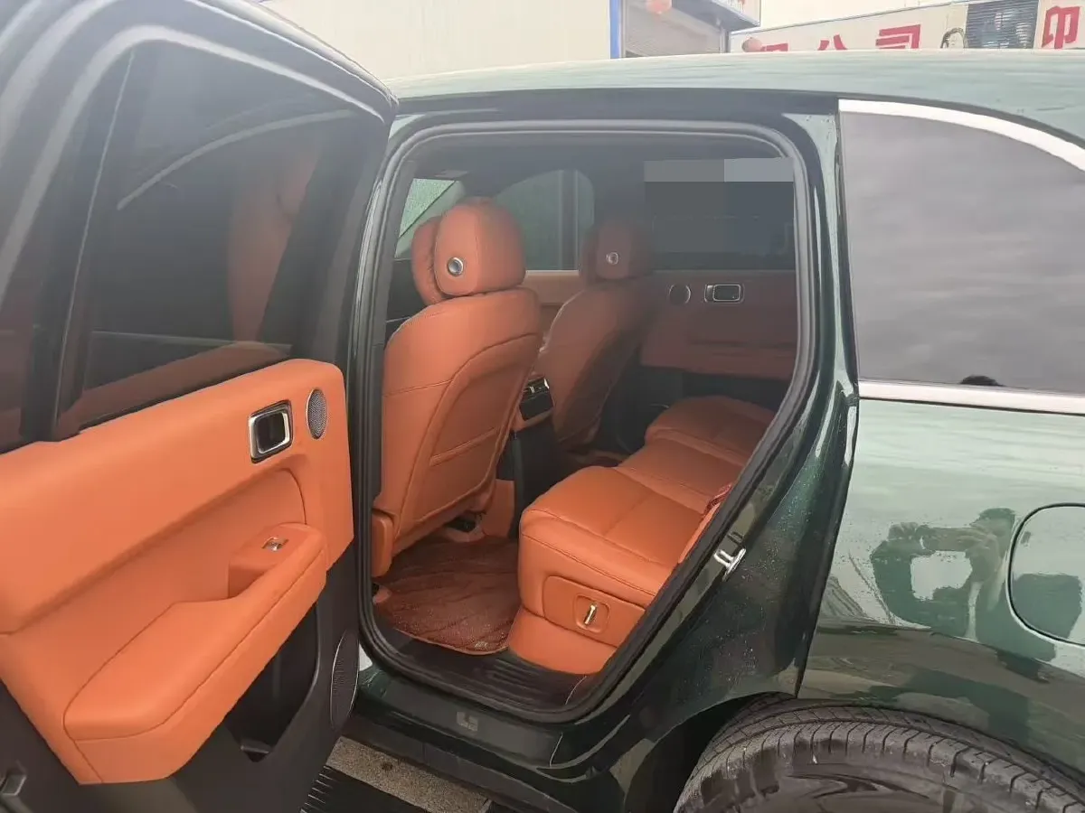 2024 Li L6 Range Extended 154HP L4 REEV 36.8KWH,autocango,china used car exporter,china ev exporter,chinese used car exporter,chinese used ev exporter