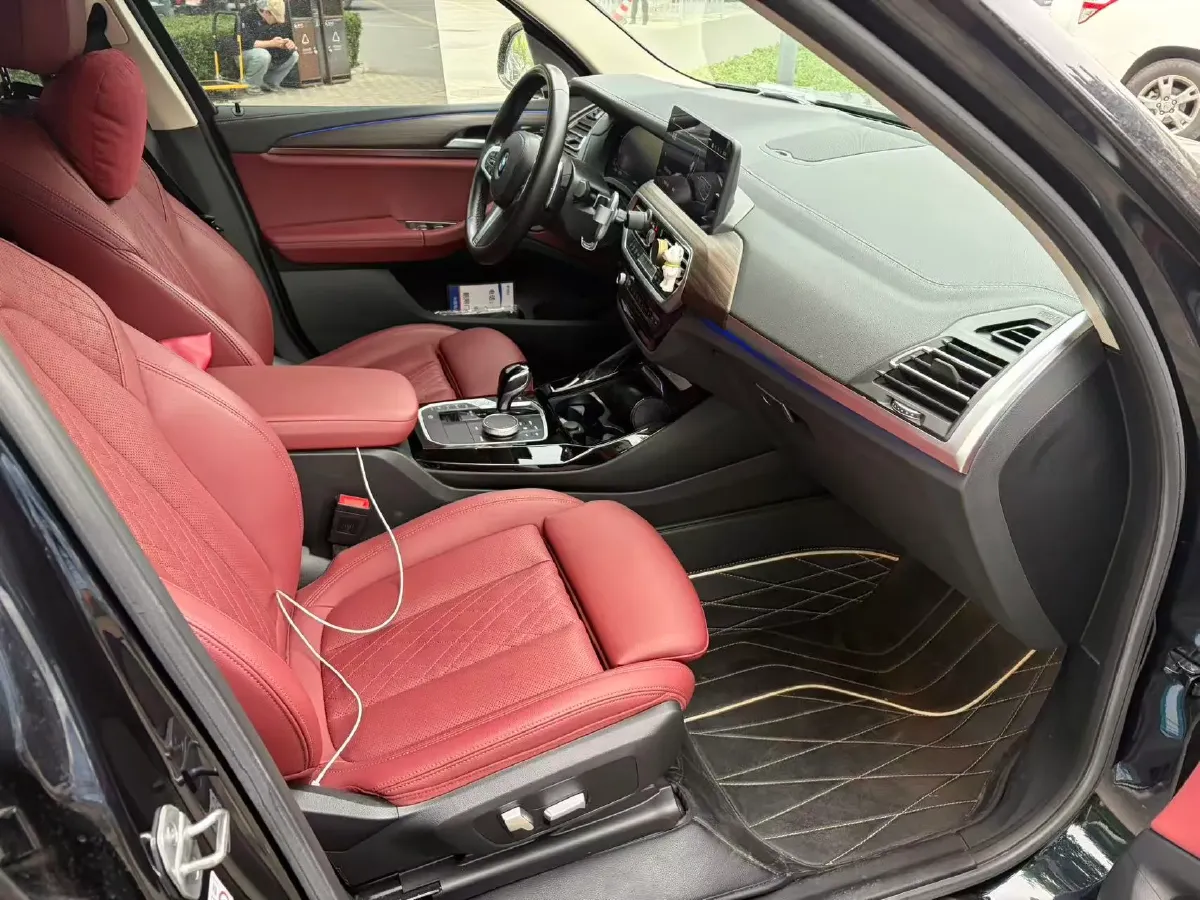 2022 BMW X3 2.0T 252HP L4 8AT,autocango,china used car exporter,china ev exporter,chinese used car exporter,chinese used ev exporter
