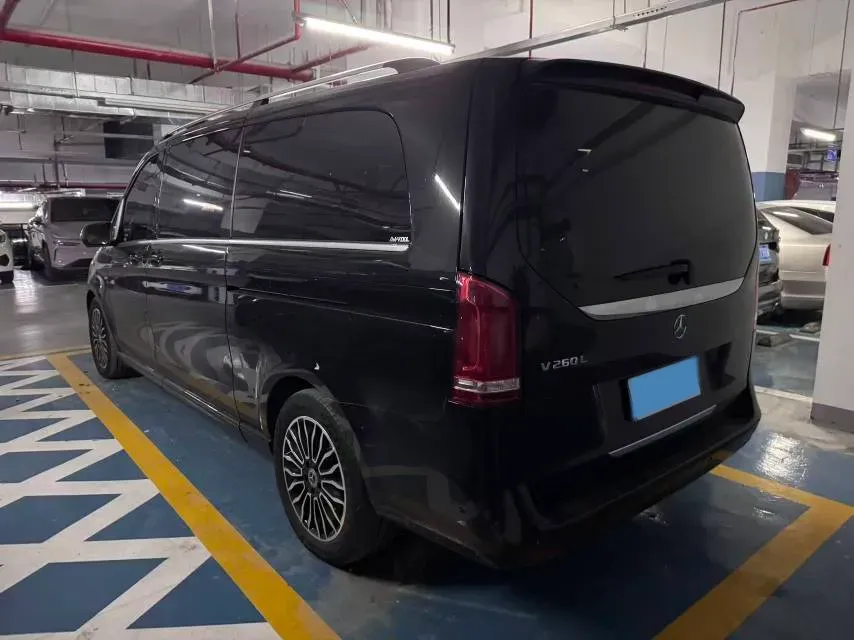 2023 Mercedes-Benz Vito 2.0T 211HP L4 9AT,autocango,china used car exporter,china ev exporter,chinese used car exporter,chinese used ev exporter
