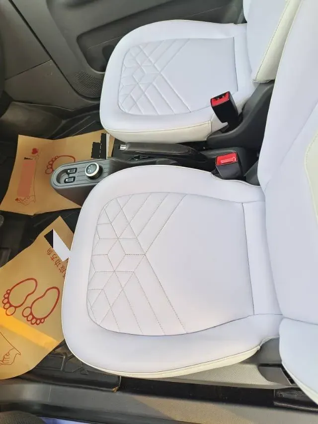 2021 WuLing HongGuang MINI EV BEV 9.3KWH,autocango,china used car exporter,china ev exporter,chinese used car exporter,chinese used ev exporter