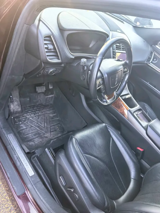 2019 Lincoln Nautilus 2.0T 235HP L4 8AT,autocango,china used car exporter,china ev exporter,chinese used car exporter,chinese used ev exporter