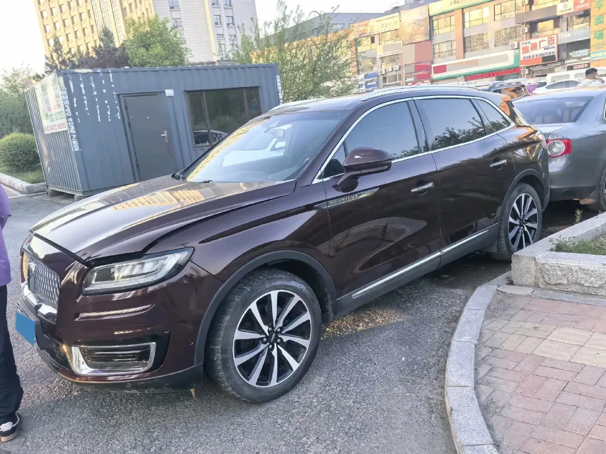 2019 Lincoln Nautilus 2.0T 235HP L4 8AT,autocango,china used car exporter,china ev exporter,chinese used car exporter,chinese used ev exporter