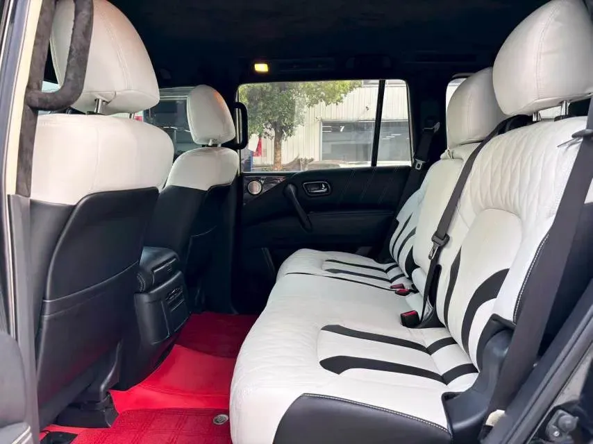 2018 Nissan Patrol 4.0L 279HP V6 7AT,autocango,china used car exporter,china ev exporter,chinese used car exporter,chinese used ev exporter