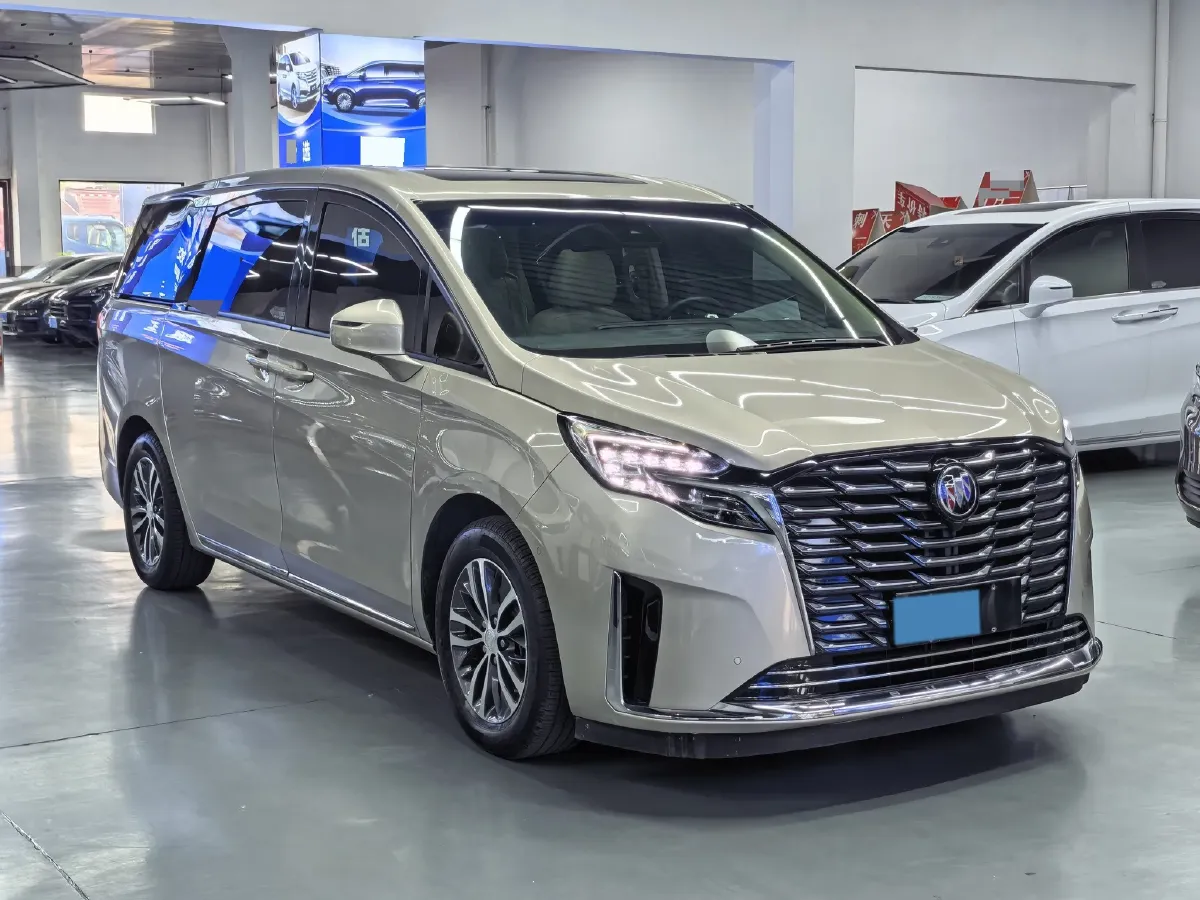 2023 Buick GL8 2.0T 237HP L4 9AT,autocango,china used car exporter,china ev exporter,chinese used car exporter,chinese used ev exporter