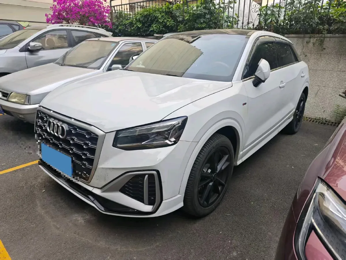 2023 Audi Q2L 1.5T 160HP L4 7DCT,autocango,china used car exporter,china ev exporter,chinese used car exporter,chinese used ev exporter