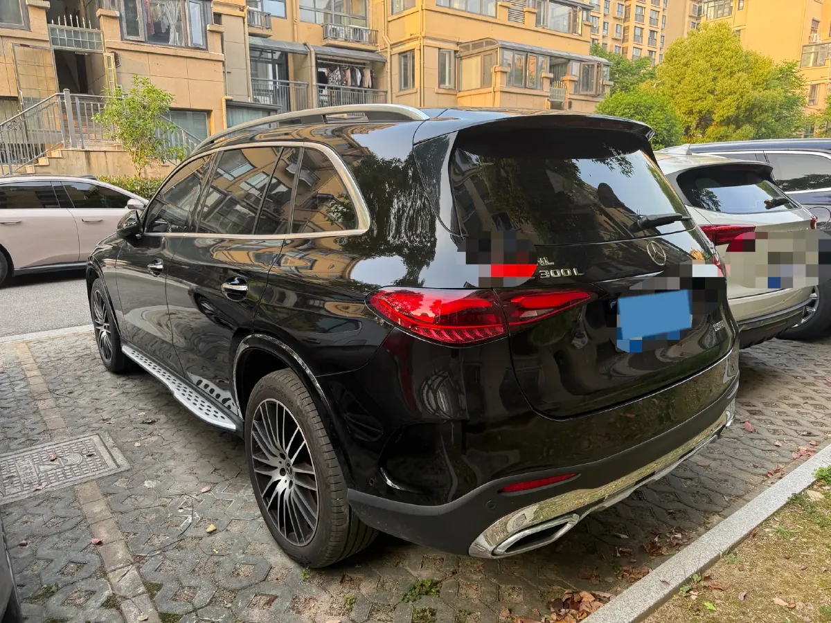 2023 Mercedes-Benz GLC Class 2.0T 258HP L4 9AT,autocango,china used car exporter,china ev exporter,chinese used car exporter,chinese used ev exporter
