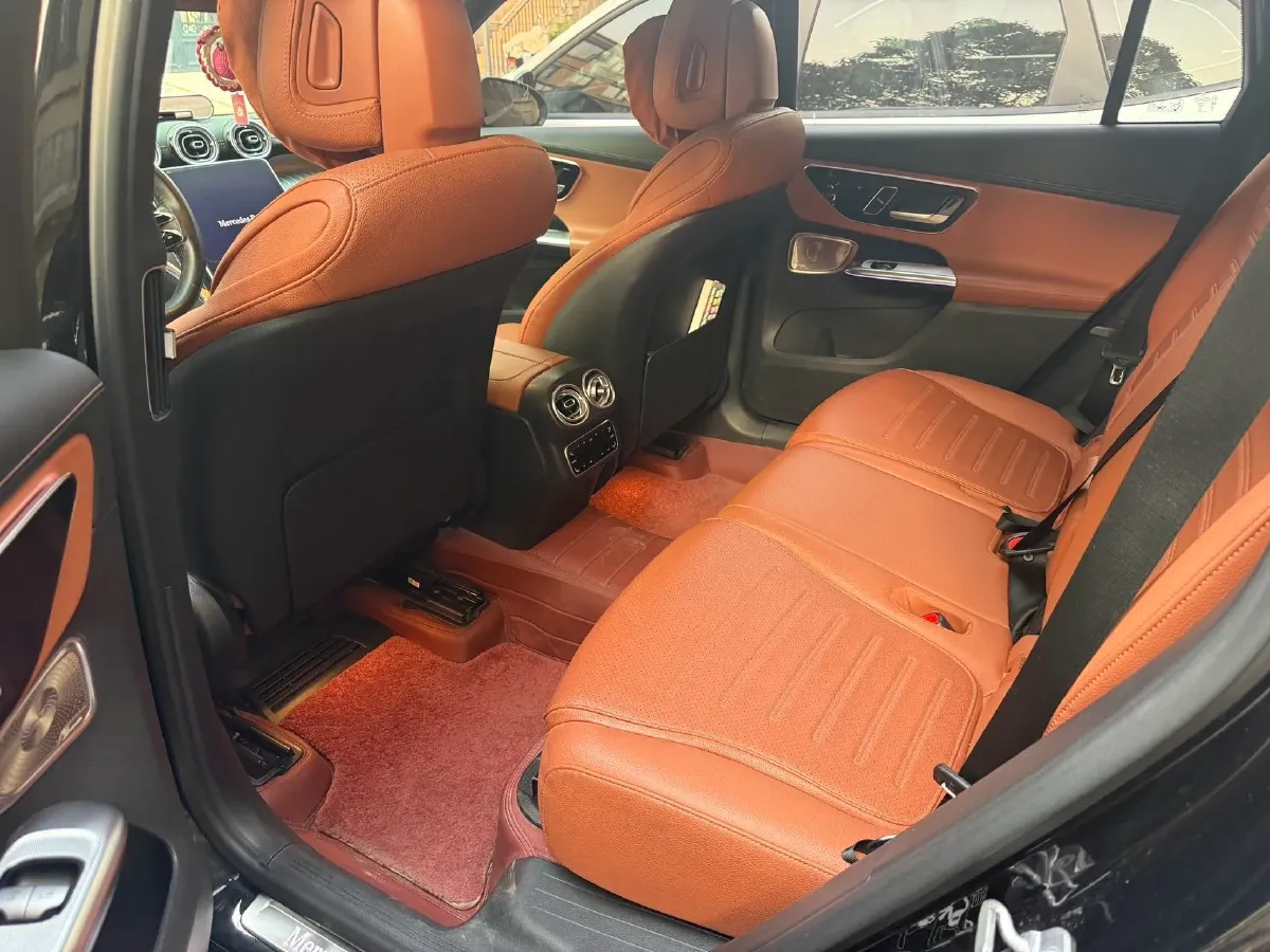 2023 Mercedes-Benz GLC Class 2.0T 258HP L4 9AT,autocango,china used car exporter,china ev exporter,chinese used car exporter,chinese used ev exporter