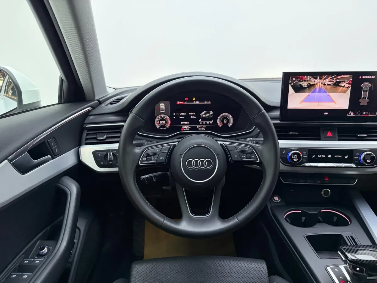 2020 Audi A4L 2.0T 190HP L4 7DCT,autocango,china used car exporter,china ev exporter,chinese used car exporter,chinese used ev exporter