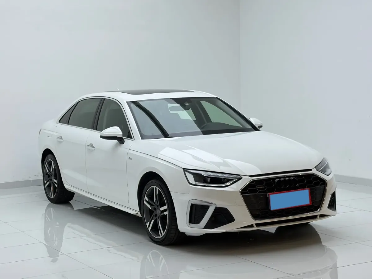 2020 Audi A4L 2.0T 190HP L4 7DCT,autocango,china used car exporter,china ev exporter,chinese used car exporter,chinese used ev exporter