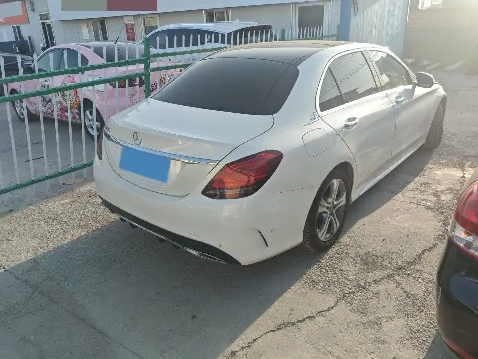2020 Mercedes-Benz C Class 1.5T 184HP L4 9AT,autocango,china used car exporter,china ev exporter,chinese used car exporter,chinese used ev exporter