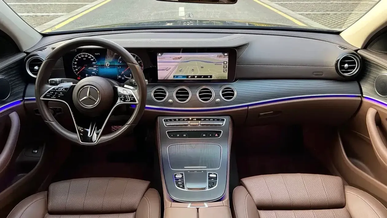 2022 Mercedes-Benz E Class 2.0T 258HP L4 9AT,autocango,china used car exporter,china ev exporter,chinese used car exporter,chinese used ev exporter