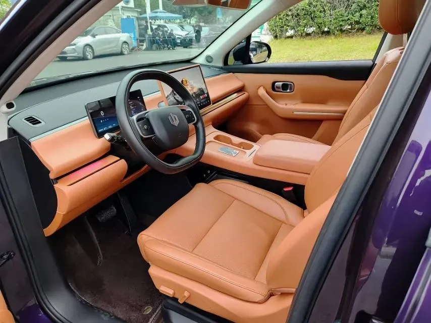 2024 Leapmotor C16 BEV 67.7KWH,autocango,china used car exporter,china ev exporter,chinese used car exporter,chinese used ev exporter