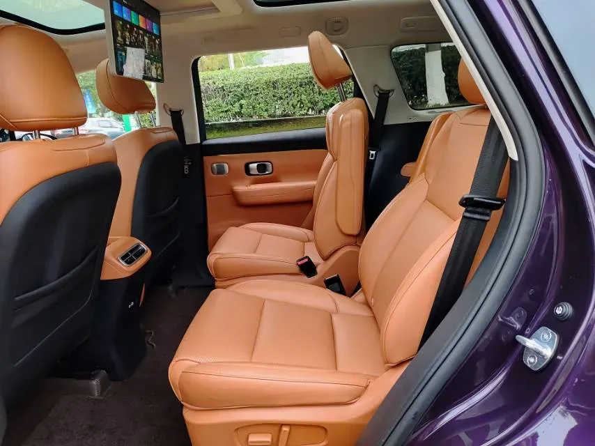 2024 Leapmotor C16 BEV 67.7KWH,autocango,china used car exporter,china ev exporter,chinese used car exporter,chinese used ev exporter