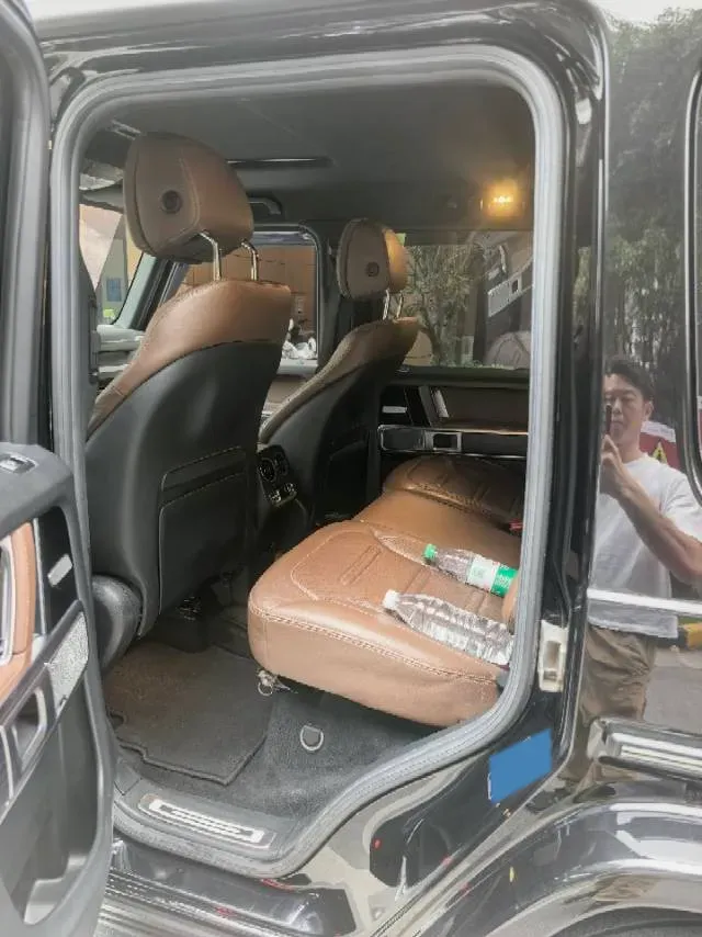 2020 Mercedes-Benz G Class 2.0T 258HP L4 9AT,autocango,china used car exporter,china ev exporter,chinese used car exporter,chinese used ev exporter