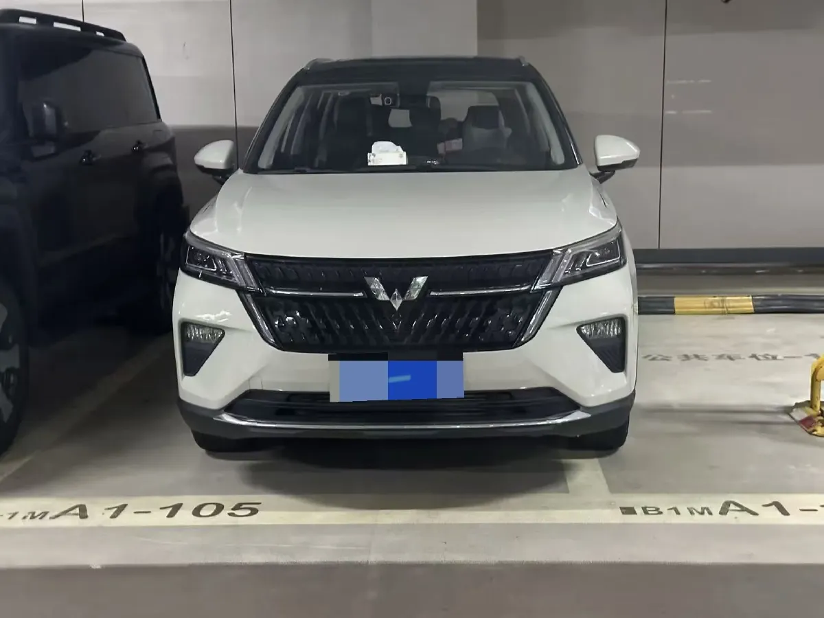 2021 WuLing XingChen 1.5T 147HP L4 CVT,autocango,china used car exporter,china ev exporter,chinese used car exporter,chinese used ev exporter