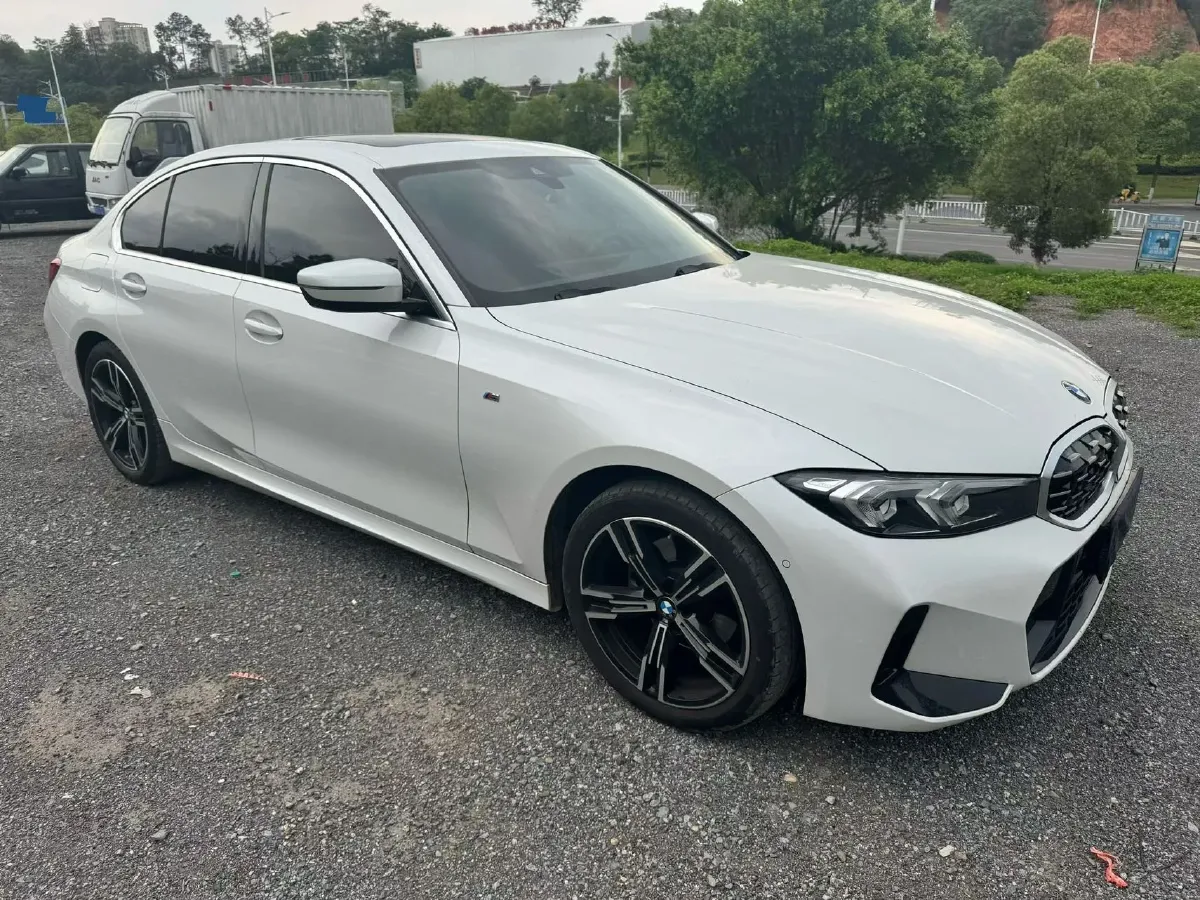2023 BMW 3 Series 2.0T 184HP L4 8AT,autocango,china used car exporter,china ev exporter,chinese used car exporter,chinese used ev exporter