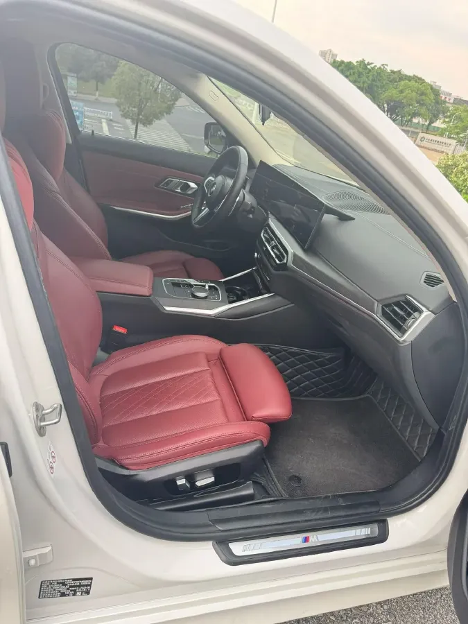 2023 BMW 3 Series 2.0T 184HP L4 8AT,autocango,china used car exporter,china ev exporter,chinese used car exporter,chinese used ev exporter