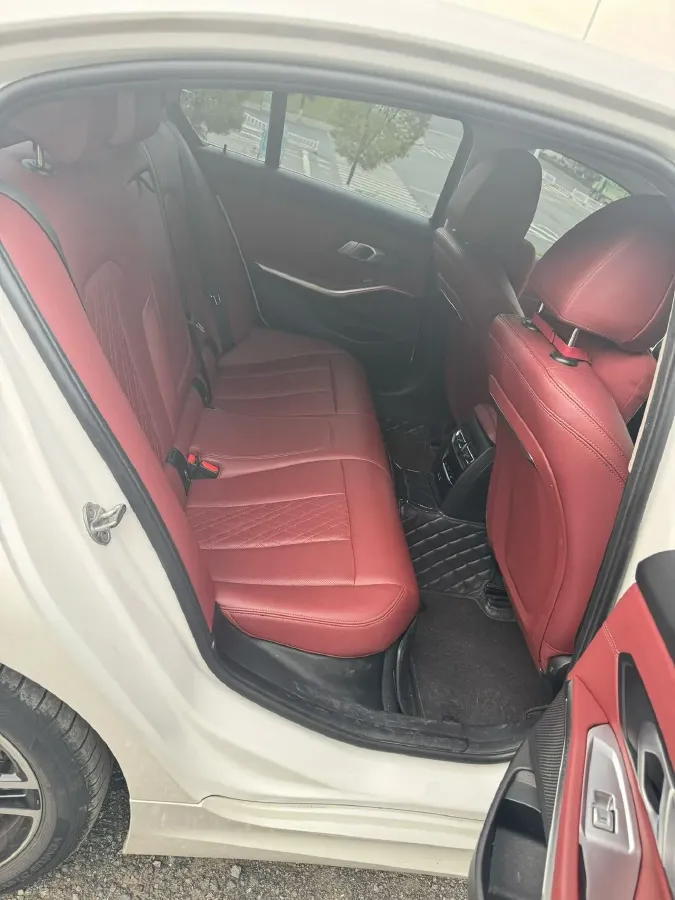 2023 BMW 3 Series 2.0T 184HP L4 8AT,autocango,china used car exporter,china ev exporter,chinese used car exporter,chinese used ev exporter