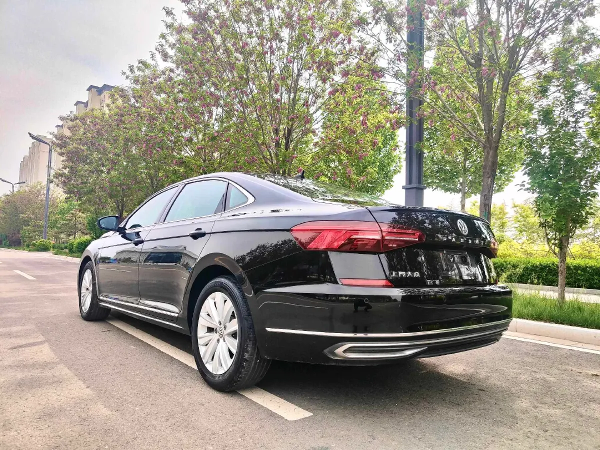 2020 Volkswagen Passat 2.0T 186HP L4 7DCT,autocango,china used car exporter,china ev exporter,chinese used car exporter,chinese used ev exporter