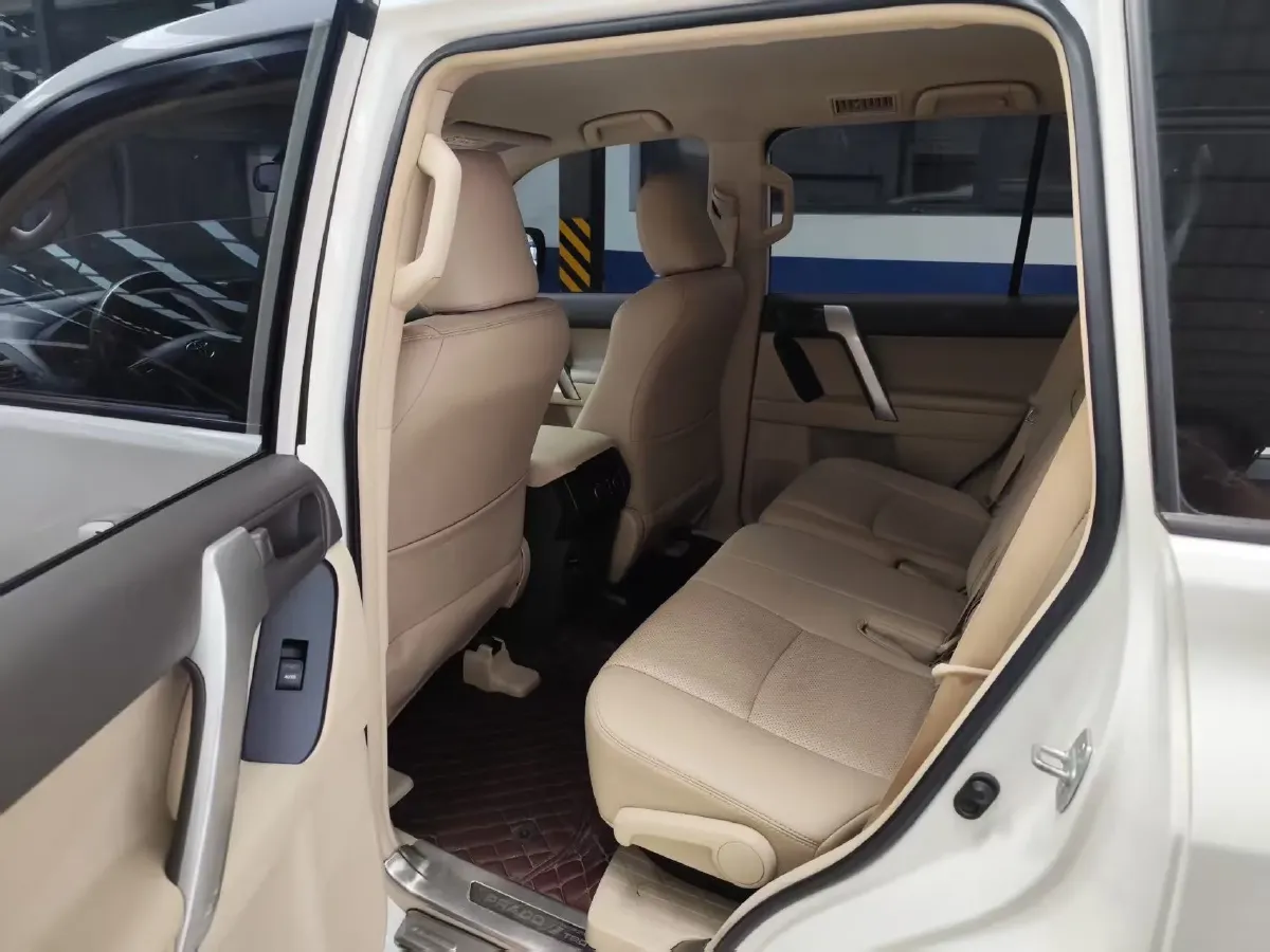 2019 Toyota Land Cruiser Prado 3.5L 280HP V6 6AT,autocango,china used car exporter,china ev exporter,chinese used car exporter,chinese used ev exporter