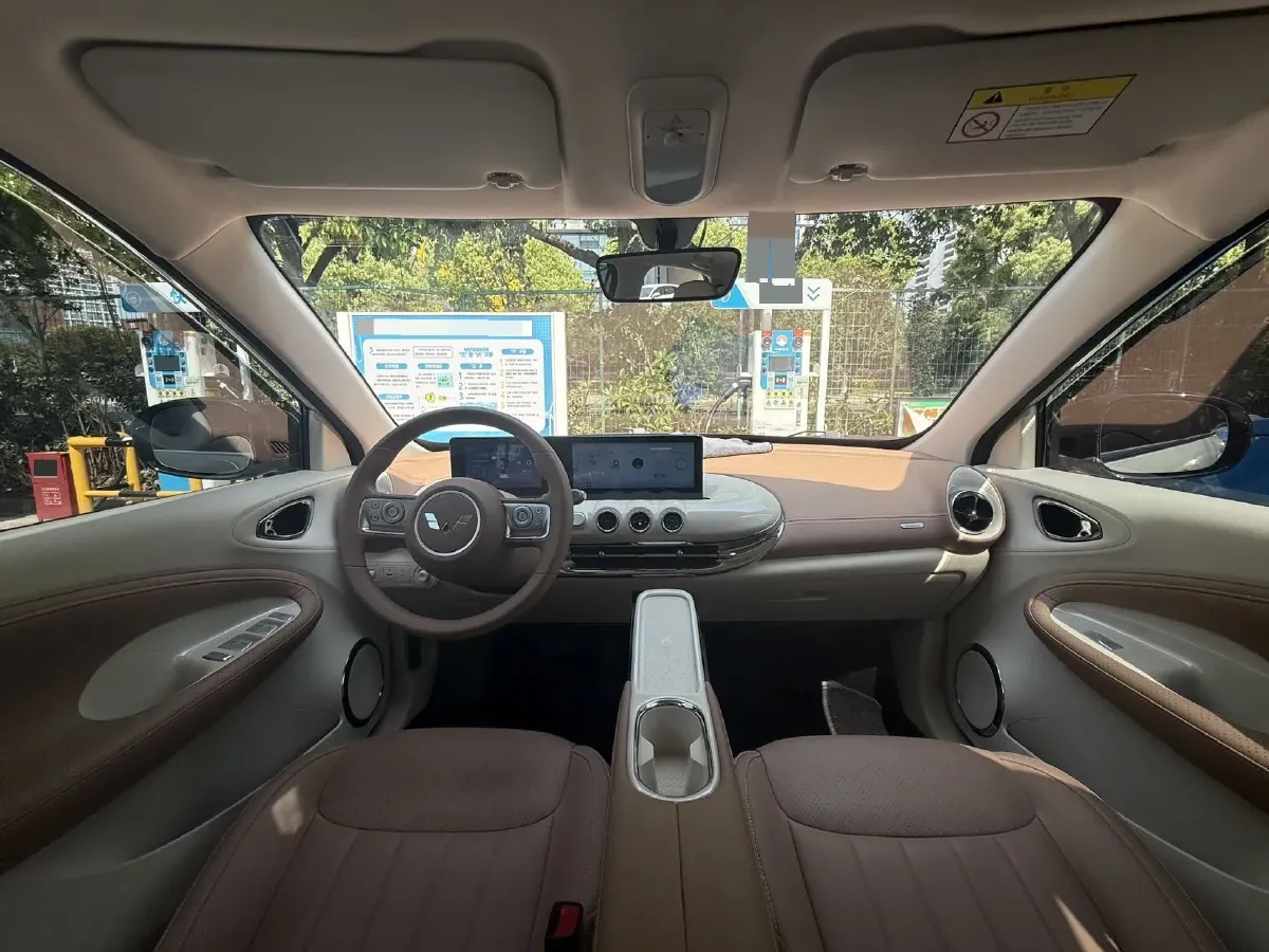 2025 WuLing BinGuo BEV,autocango,china used car exporter,china ev exporter,chinese used car exporter,chinese used ev exporter