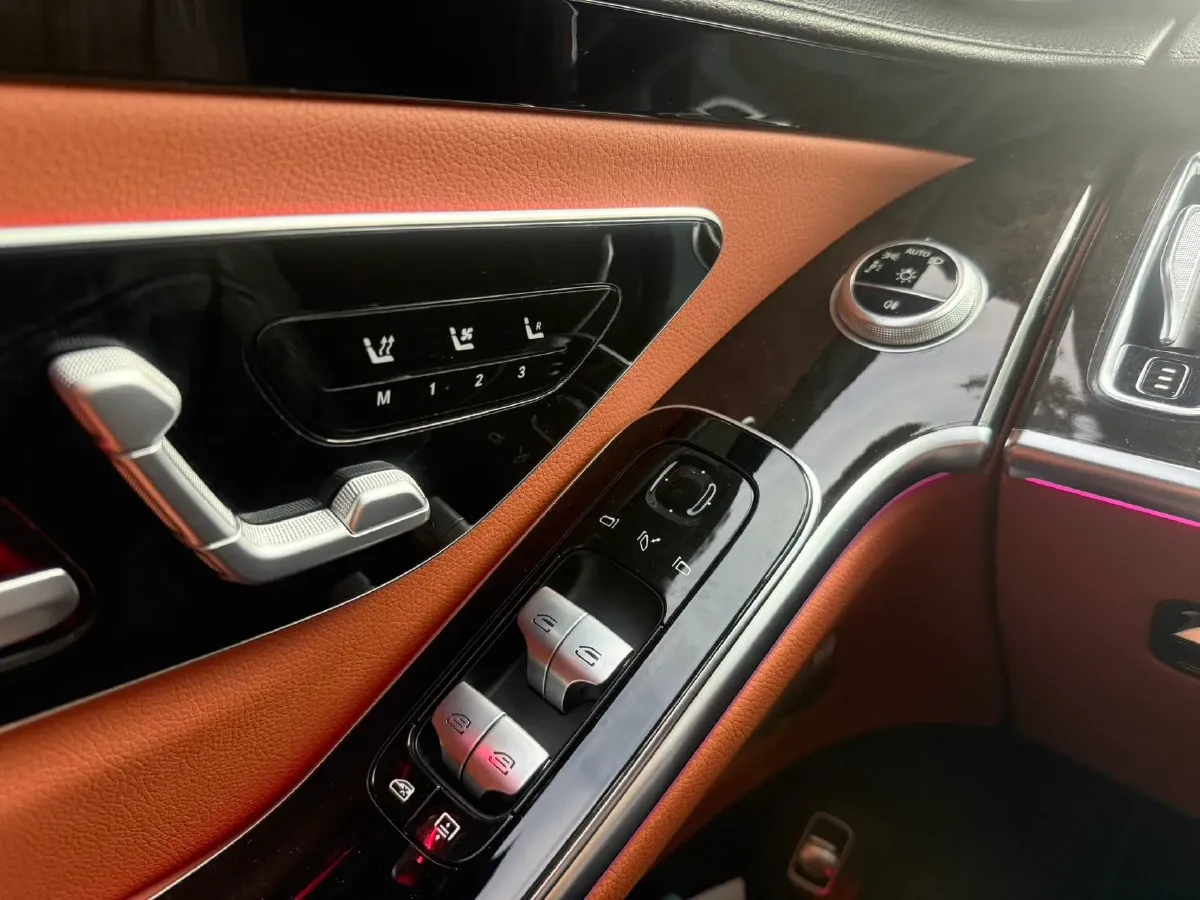 2021 Mercedes-Benz S Class 3.0T 367HP L6 9AT,autocango,china used car exporter,china ev exporter,chinese used car exporter,chinese used ev exporter