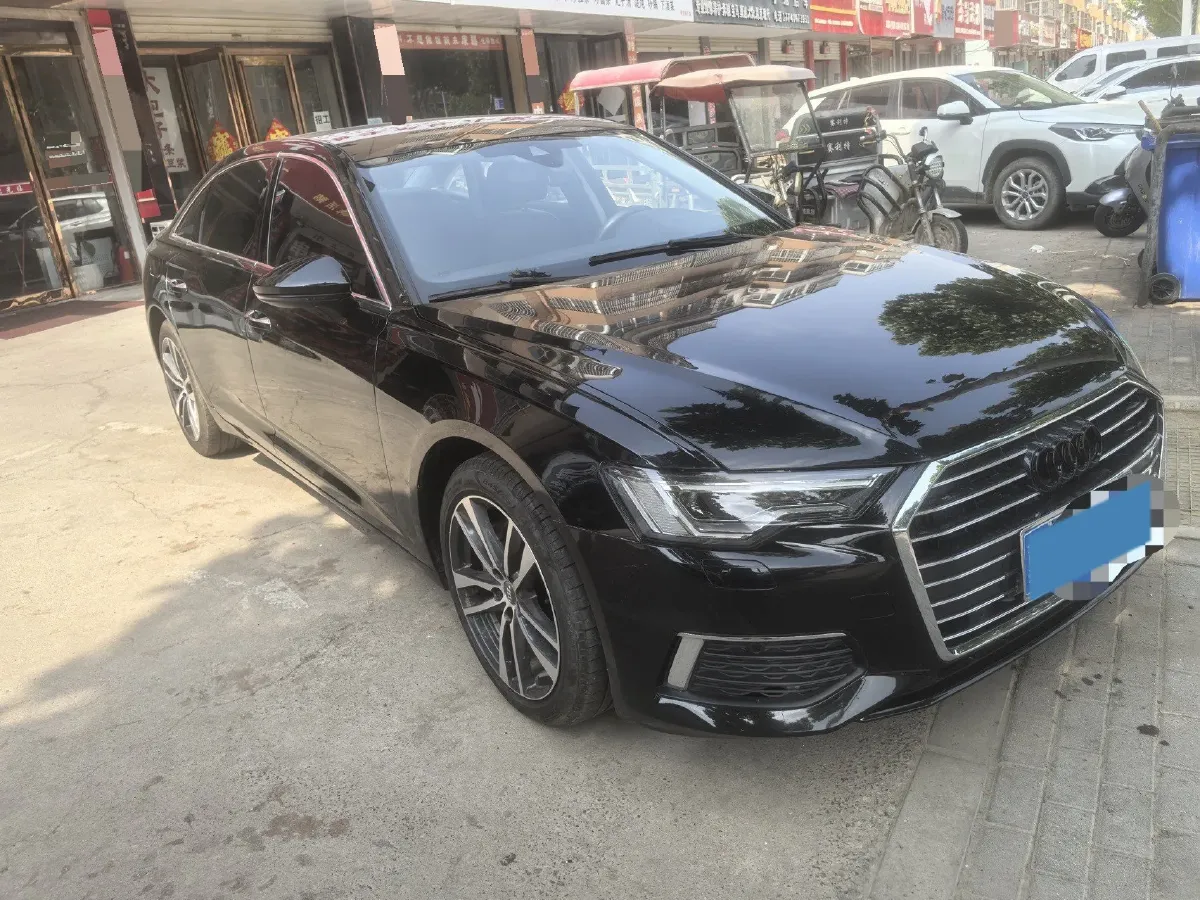 2021 Audi A6L 2.0T 224HP L4 7DCT,autocango,china used car exporter,china ev exporter,chinese used car exporter,chinese used ev exporter