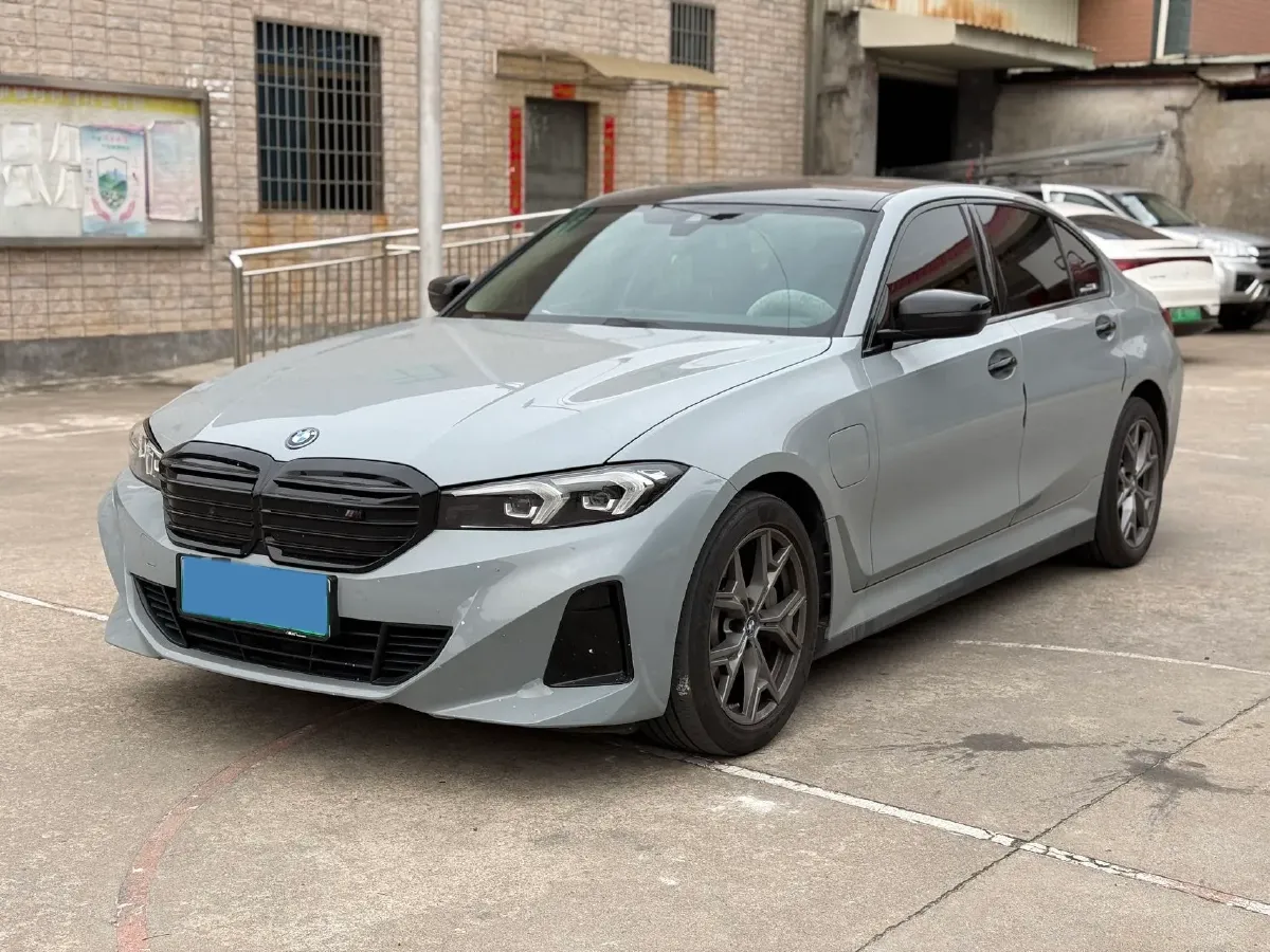 2024 BMW i3 BEV 70KWH,autocango,china used car exporter,china ev exporter,chinese used car exporter,chinese used ev exporter