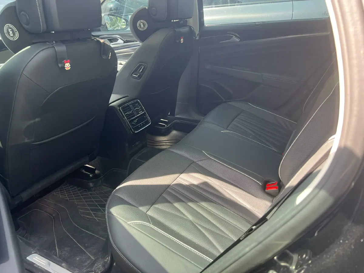 2023 Volkswagen Passat 2.0T 186HP L4 7DCT,autocango,china used car exporter,china ev exporter,chinese used car exporter,chinese used ev exporter