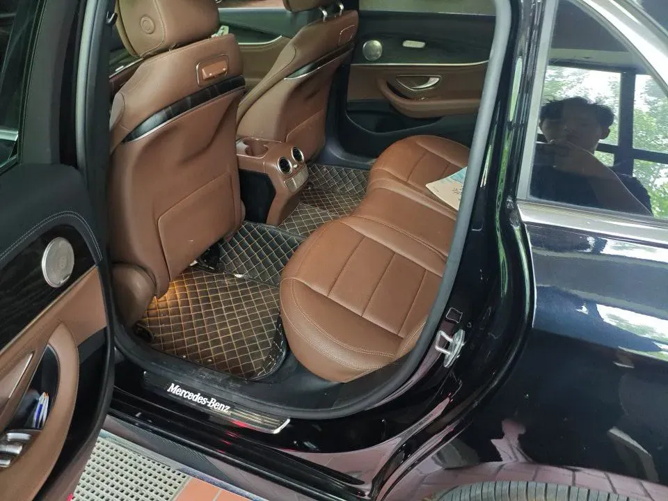 2020 Mercedes-Benz E Class 2.0T 258HP L4 9AT,autocango,china used car exporter,china ev exporter,chinese used car exporter,chinese used ev exporter