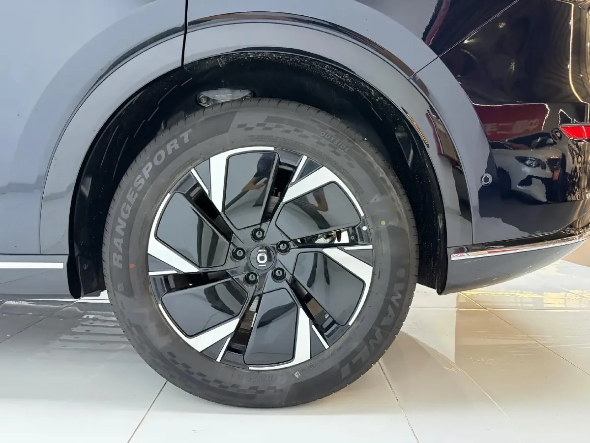 2025 ChangAn QiYuan Q07 1.5L 98HP L4 E-CVT PHEV,autocango,china used car exporter,china ev exporter,chinese used car exporter,chinese used ev exporter