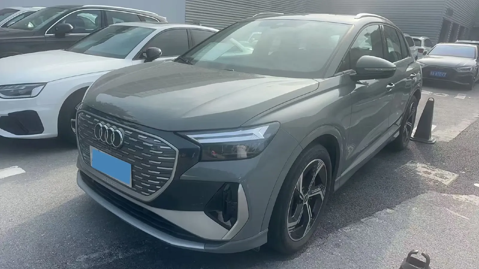 2024 Audi Q4 e-tron BEV 84.8KWH,autocango,china used car exporter,china ev exporter,chinese used car exporter,chinese used ev exporter