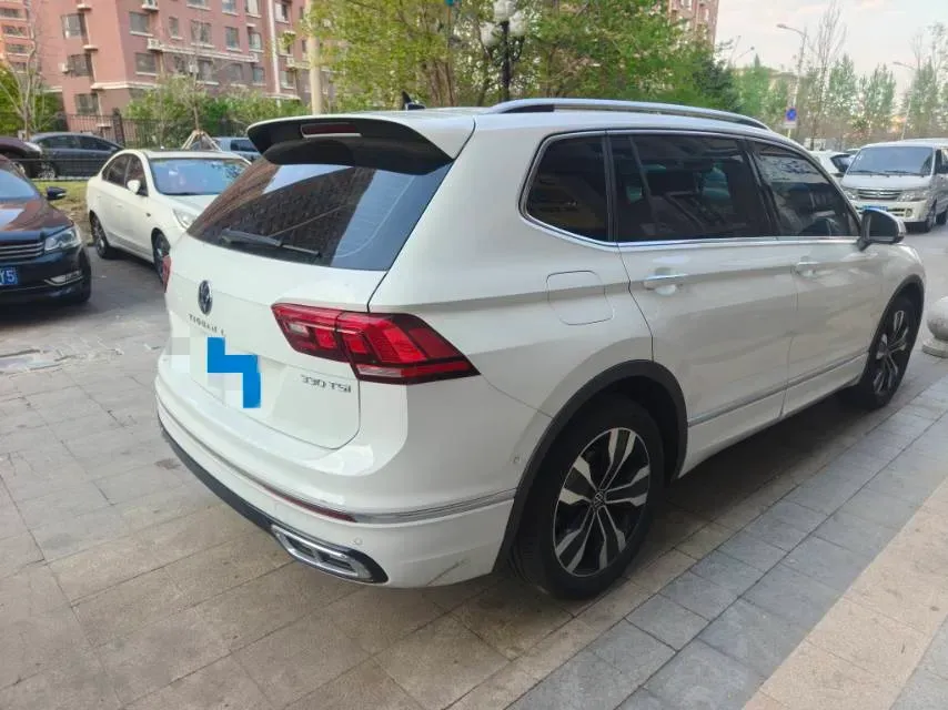 2024 Volkswagen Tiguan L 2.0T 186HP L4 7DCT,autocango,china used car exporter,china ev exporter,chinese used car exporter,chinese used ev exporter