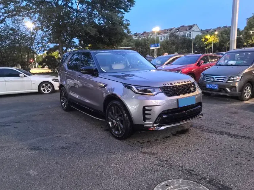 2021 Land Rover Discovery 3.0T 360HP L6 8AT,autocango,china used car exporter,china ev exporter,chinese used car exporter,chinese used ev exporter