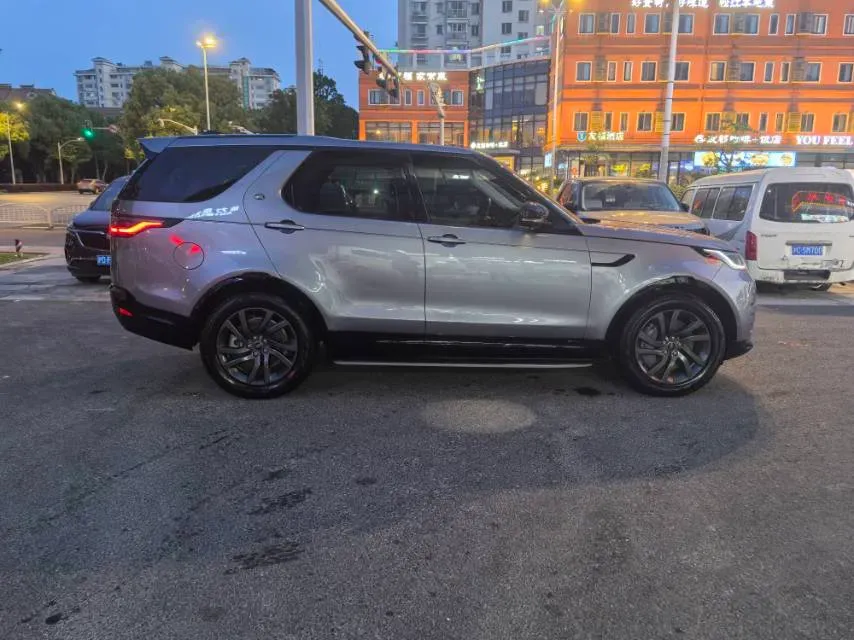2021 Land Rover Discovery 3.0T 360HP L6 8AT,autocango,china used car exporter,china ev exporter,chinese used car exporter,chinese used ev exporter