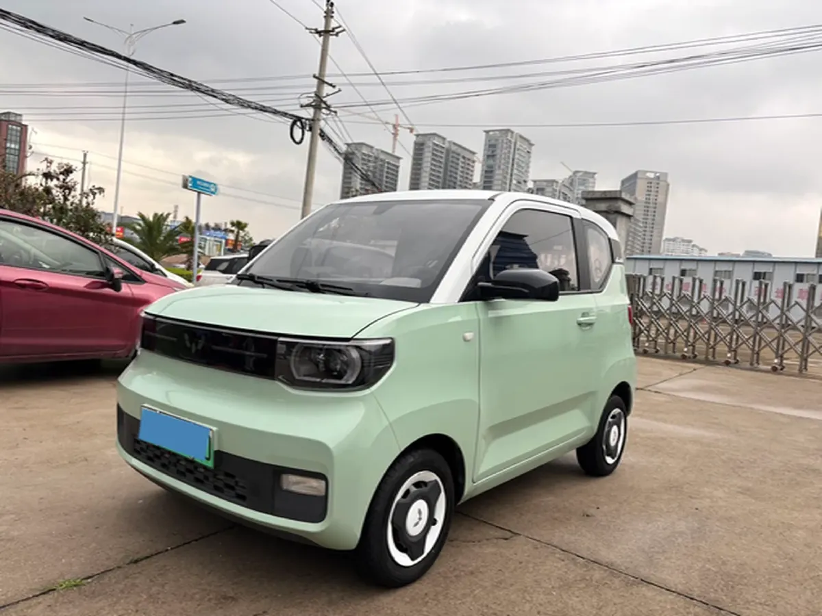2022 WuLing HongGuang MINI EV BEV 9KWH,autocango,china used car exporter,china ev exporter,chinese used car exporter,chinese used ev exporter