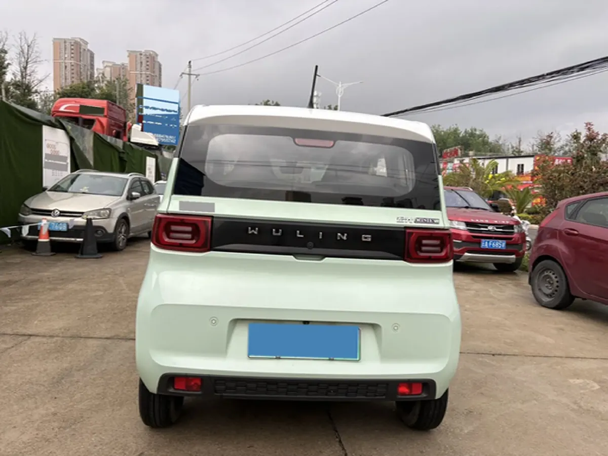 2022 WuLing HongGuang MINI EV BEV 9KWH,autocango,china used car exporter,china ev exporter,chinese used car exporter,chinese used ev exporter