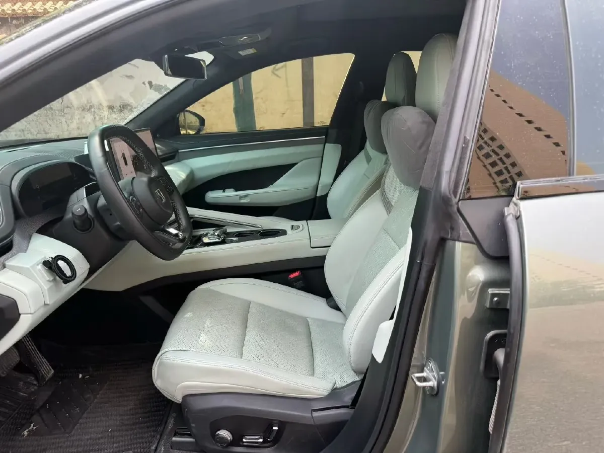 2024 Zeekr 001 BEV 95KWH,autocango,china used car exporter,china ev exporter,chinese used car exporter,chinese used ev exporter