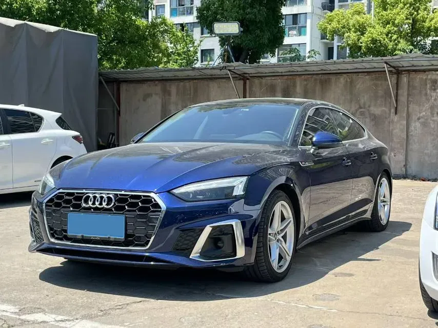 2022 Audi A5 2.0T 204HP L4 7DCT,autocango,china used car exporter,china ev exporter,chinese used car exporter,chinese used ev exporter