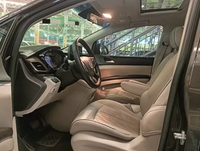 2021 Buick GL8 2.0T 237HP L4 9AT,autocango,china used car exporter,china ev exporter,chinese used car exporter,chinese used ev exporter
