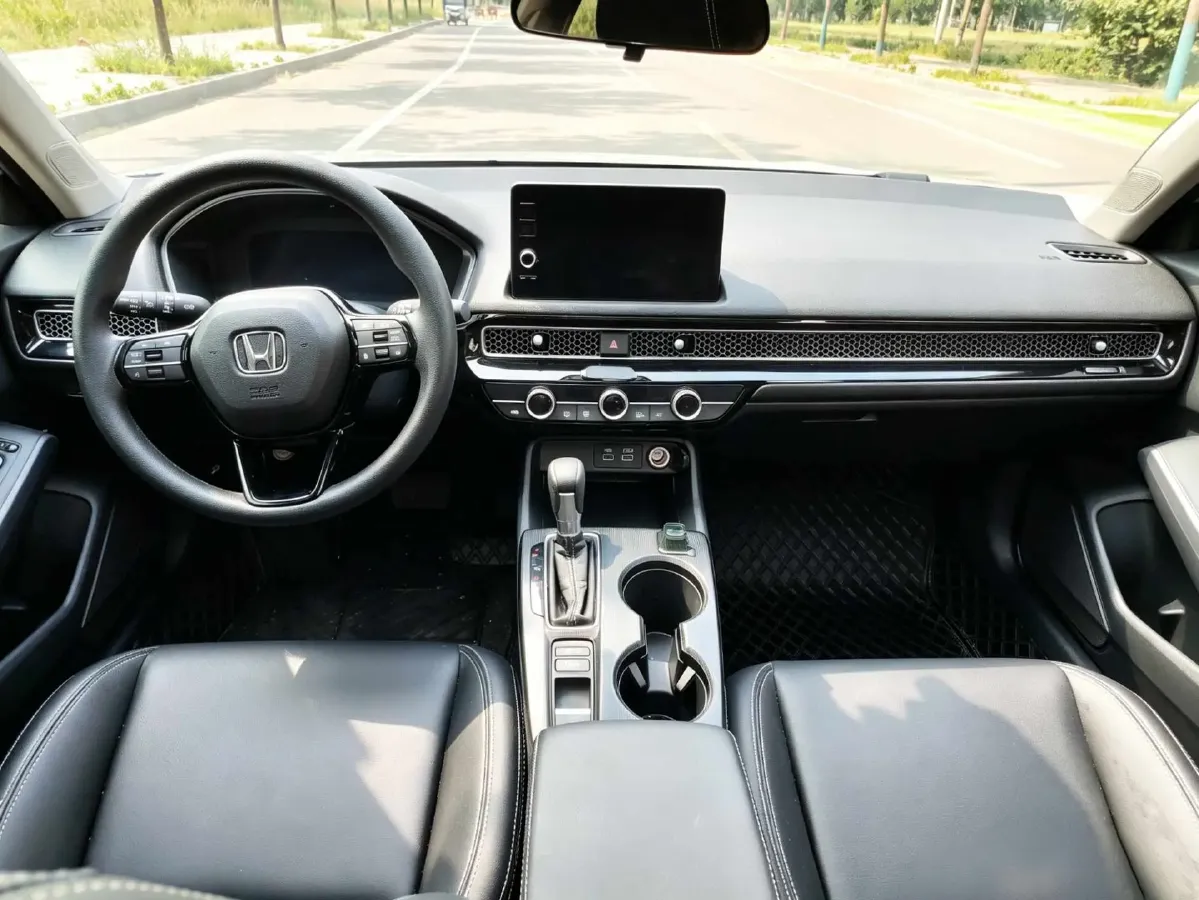 2023 Honda Civic 1.5T 182HP L4 CVT,autocango,china used car exporter,china ev exporter,chinese used car exporter,chinese used ev exporter