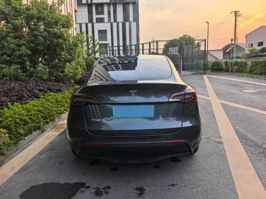 2022 Tesla Model Y BEV 60KWH,autocango,china used car exporter,china ev exporter,chinese used car exporter,chinese used ev exporter