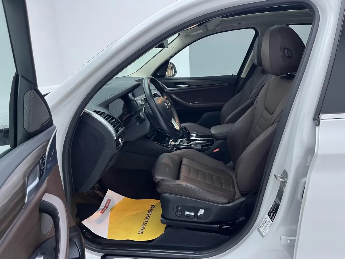 2021 BMW X3 2.0T 224HP L4 8AT,autocango,china used car exporter,china ev exporter,chinese used car exporter,chinese used ev exporter