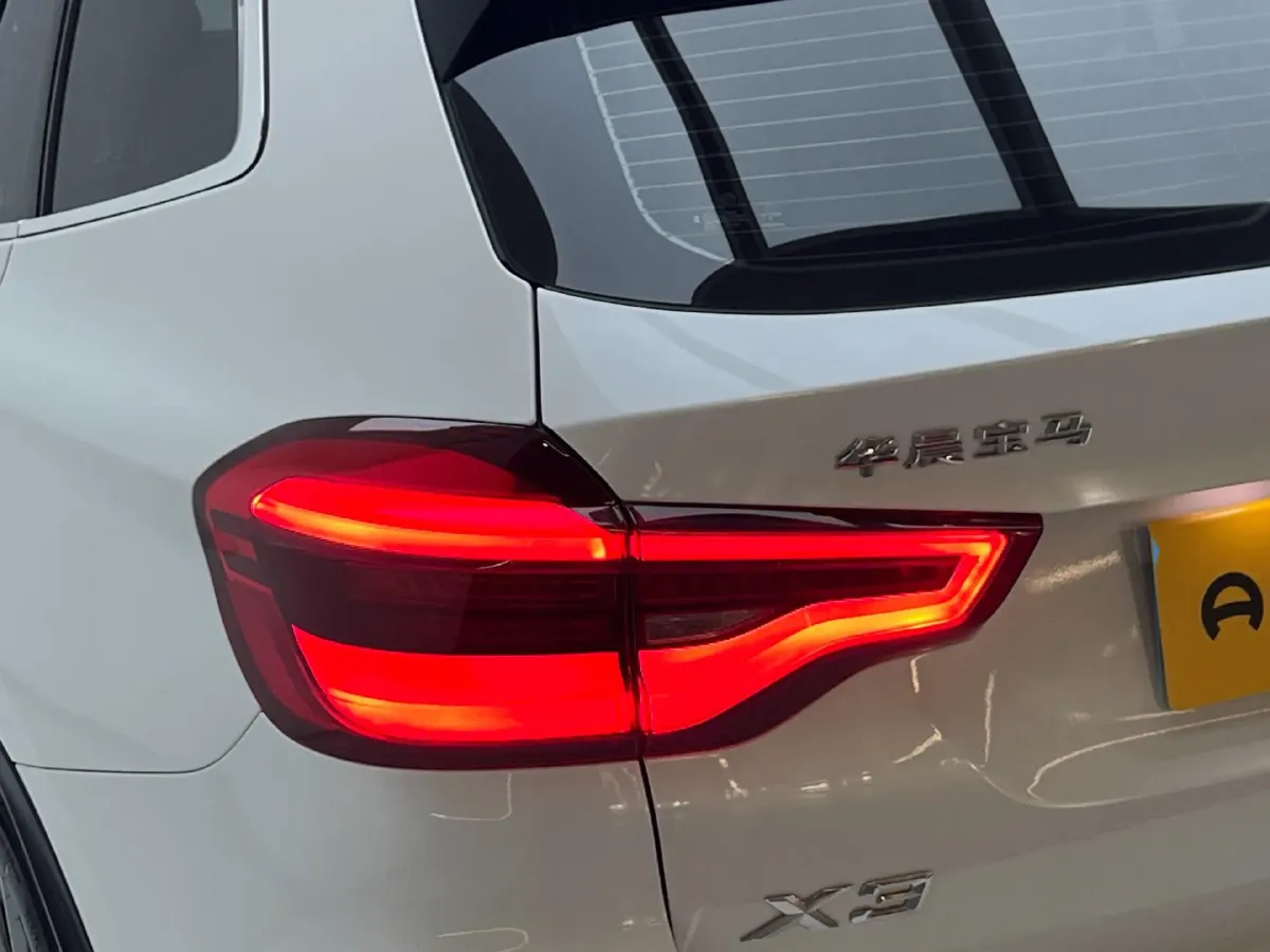 2021 BMW X3 2.0T 224HP L4 8AT,autocango,china used car exporter,china ev exporter,chinese used car exporter,chinese used ev exporter