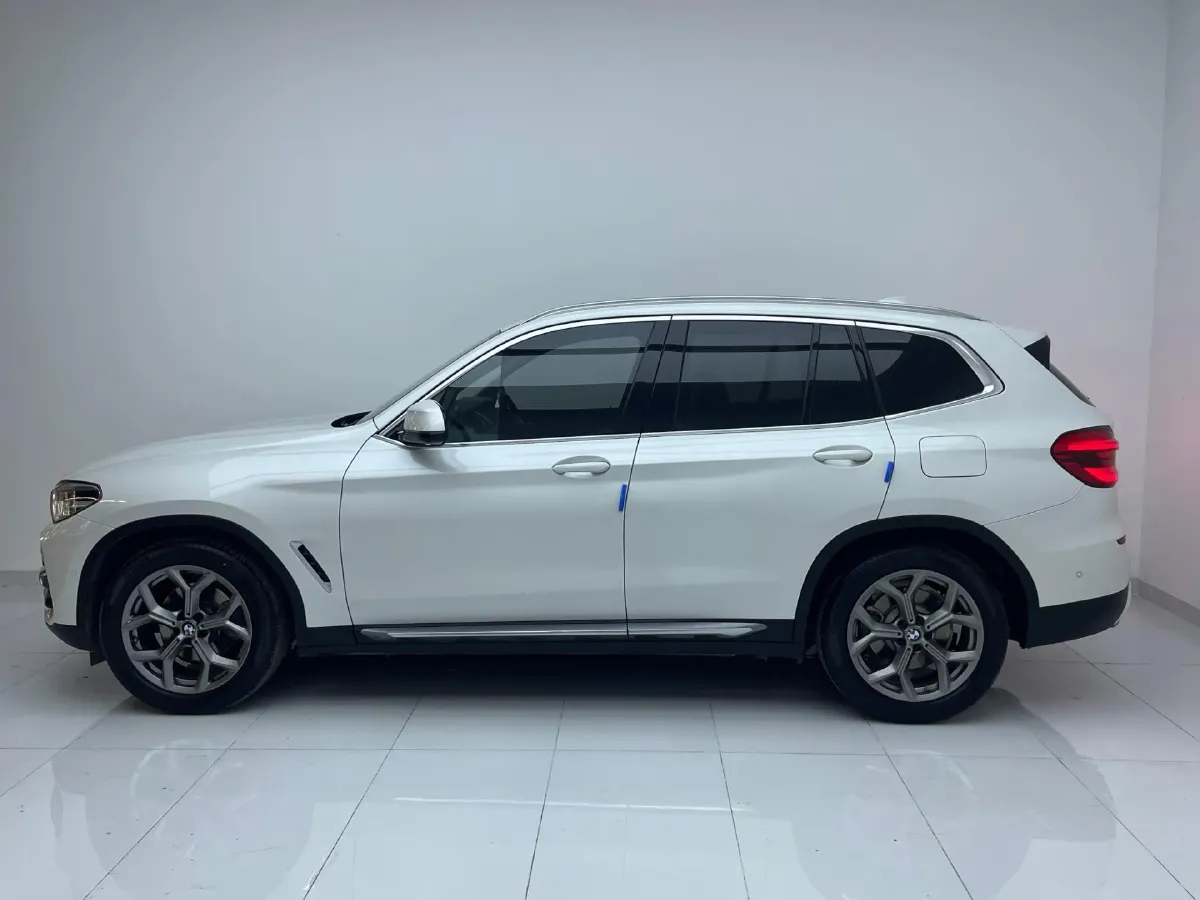 2021 BMW X3 2.0T 224HP L4 8AT,autocango,china used car exporter,china ev exporter,chinese used car exporter,chinese used ev exporter