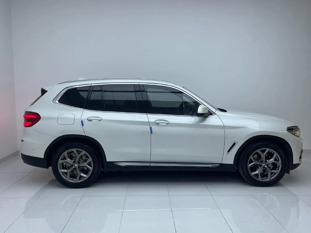 2021 BMW X3 2.0T 224HP L4 8AT,autocango,china used car exporter,china ev exporter,chinese used car exporter,chinese used ev exporter