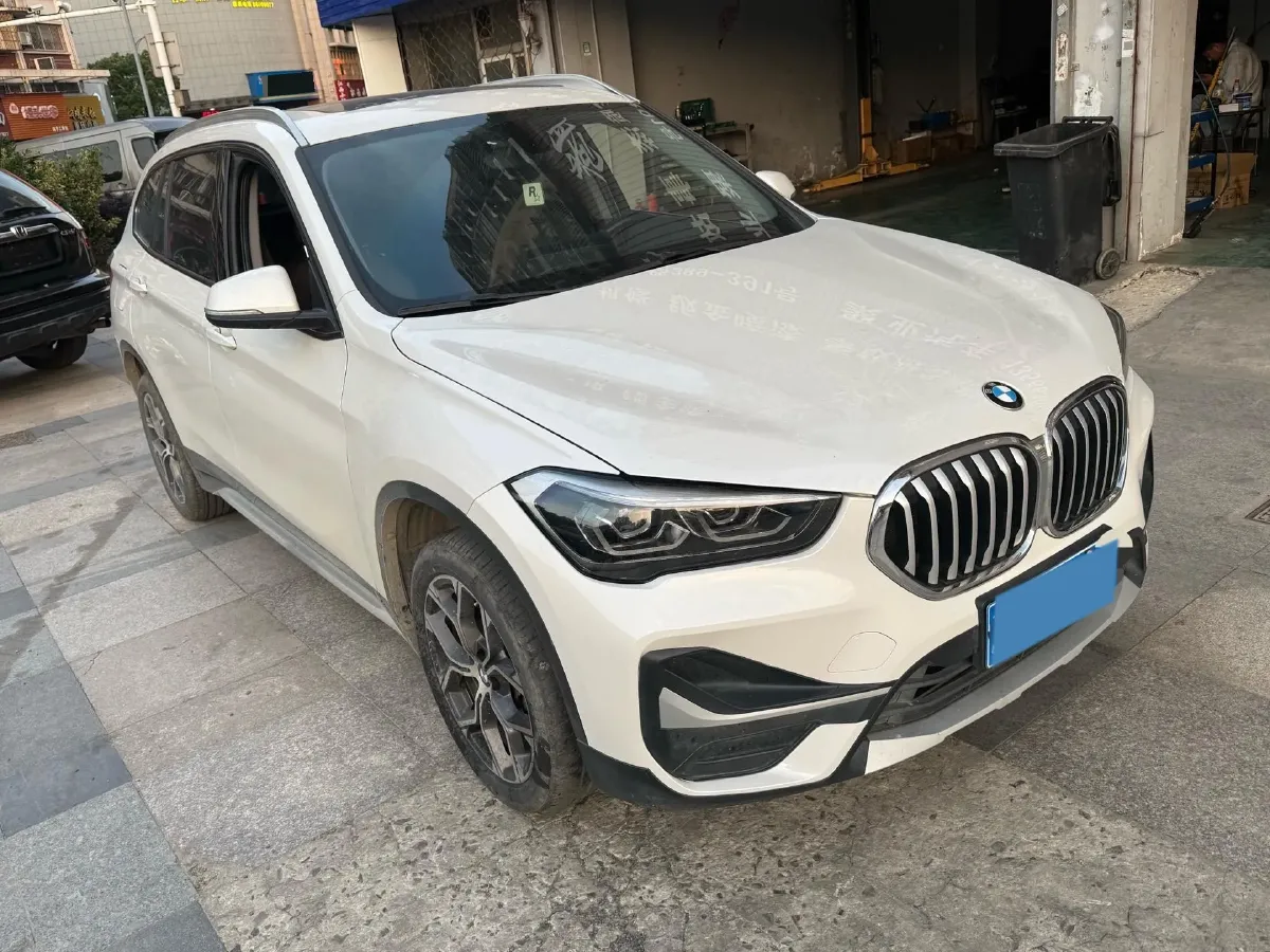 2020 BMW X1 1.5T 140HP L3 7DCT,autocango,china used car exporter,china ev exporter,chinese used car exporter,chinese used ev exporter