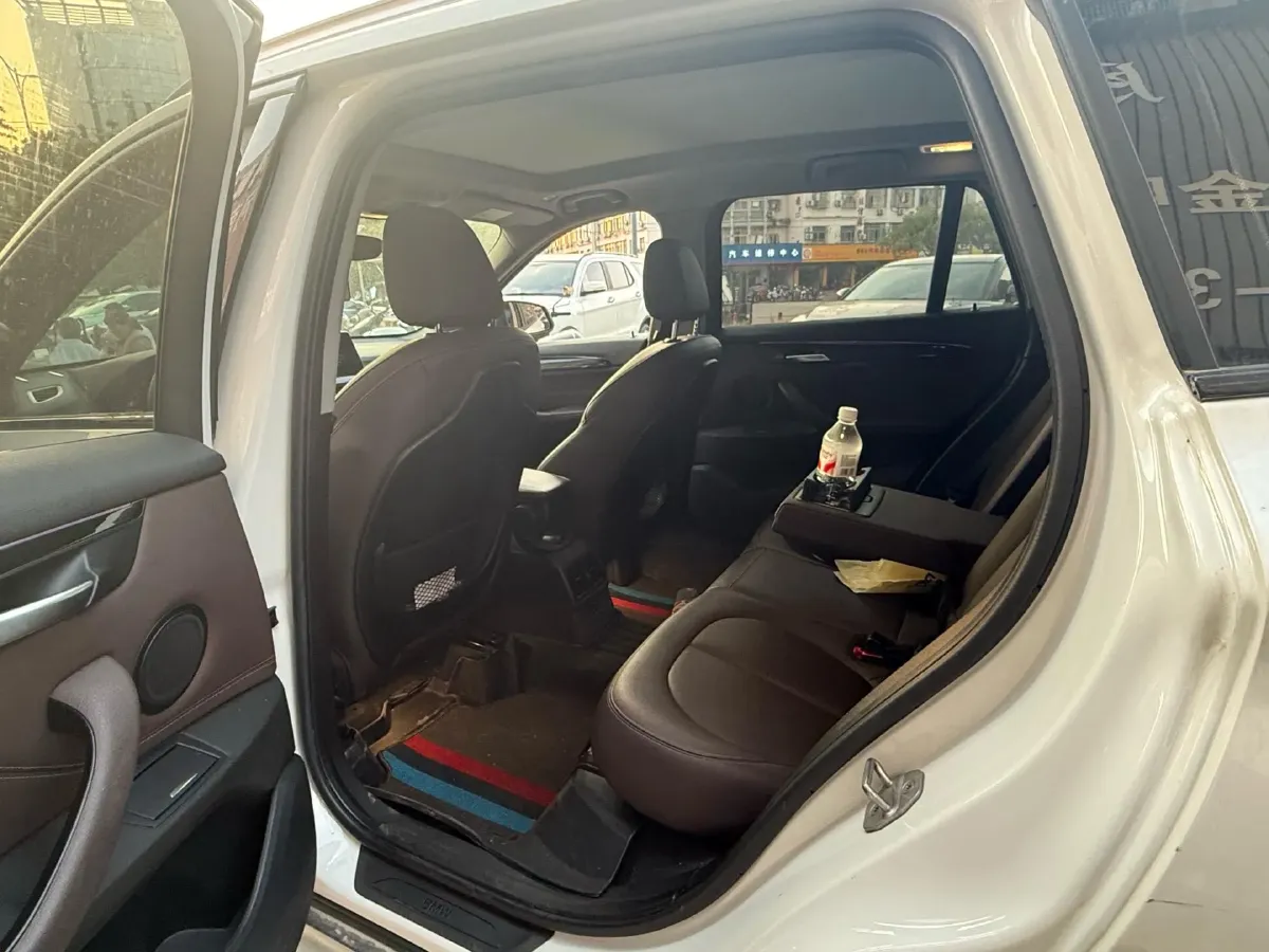 2020 BMW X1 1.5T 140HP L3 7DCT,autocango,china used car exporter,china ev exporter,chinese used car exporter,chinese used ev exporter