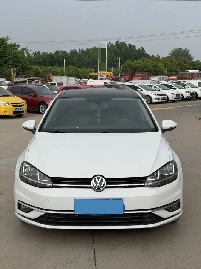 2020 Volkswagen Golf 1.4T 150HP L4 7DCT,autocango,china used car exporter,china ev exporter,chinese used car exporter,chinese used ev exporter