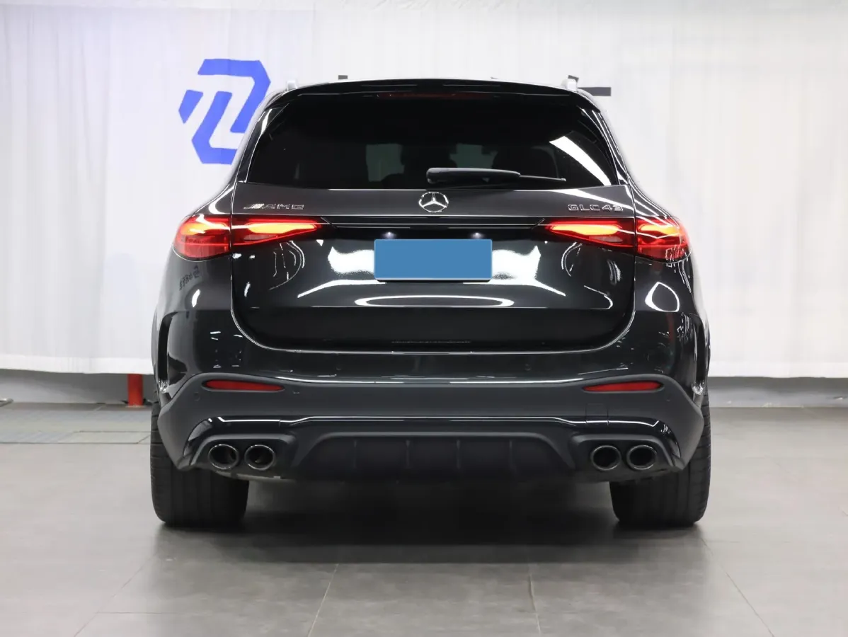 2024 Mercedes-Benz GLC AMG 2.0T 421HP L4 9AT,autocango,china used car exporter,china ev exporter,chinese used car exporter,chinese used ev exporter